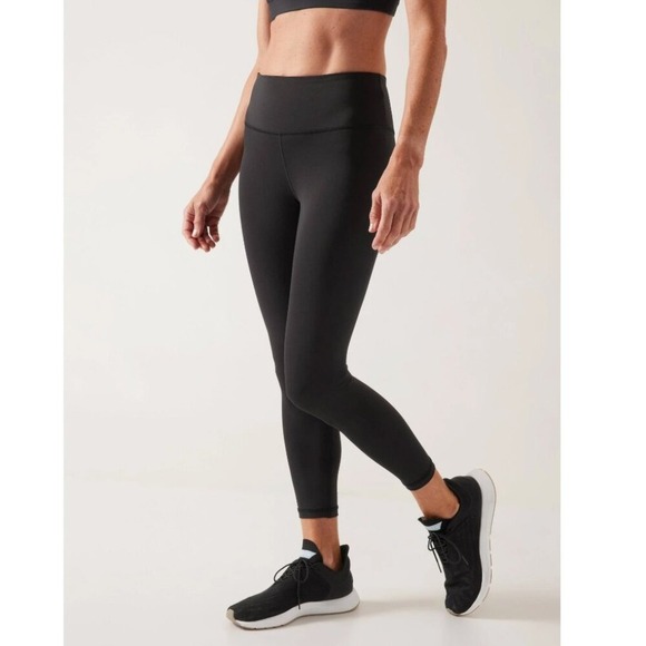 Athleta Pants - Athleta Elation 7/8 Legging Black Size XS